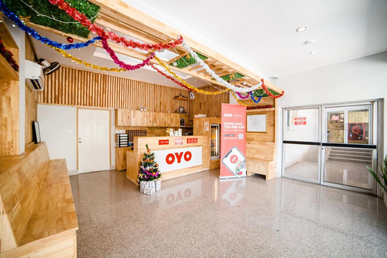 Oyo 602 L'Hotel Bangkok Exterior photo