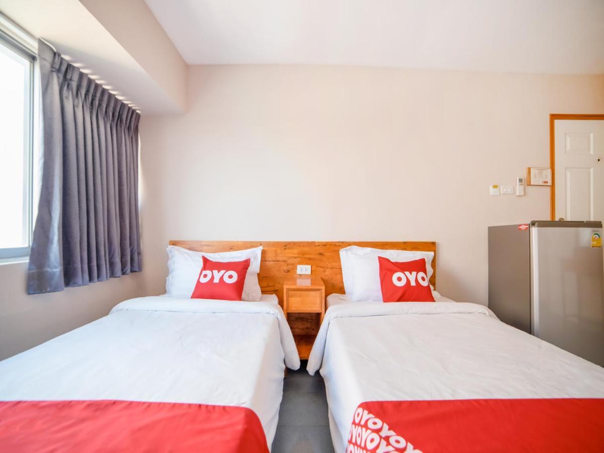 Oyo 602 L'Hotel Bangkok Exterior photo